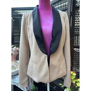 Forever 21 Tan and black Blazer